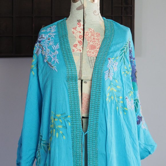 NWT Chico's Embroidered Duster Ruana - Picture 4 of 16